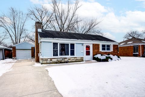 Photo of 49 Sauk Trail, Park Forest, IL 60466 (MLS # 12531859)