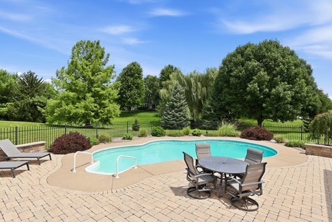 Tiny photo for 6503 Woodland Court, Davenport, IA 52807 (MLS # 12712472)