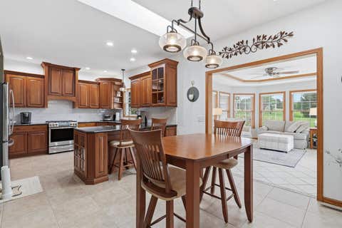 Tiny photo for 6503 Woodland Court, Davenport, IA 52807 (MLS # 12712472)