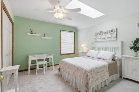 Tiny photo for 6503 Woodland Court, Davenport, IA 52807 (MLS # 12712472)