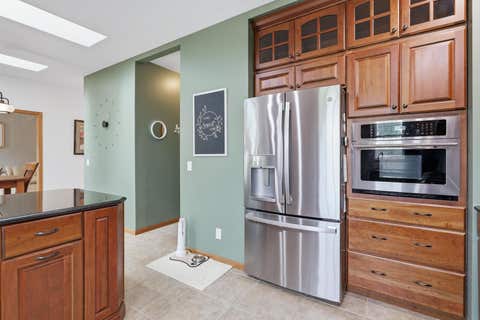 Tiny photo for 6503 Woodland Court, Davenport, IA 52807 (MLS # 12712472)