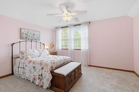 Tiny photo for 6503 Woodland Court, Davenport, IA 52807 (MLS # 12712472)