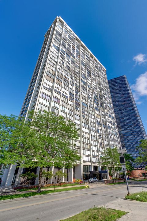 Photo of 5445 N Sheridan Road #2708, Chicago, IL 60640 (MLS # 12588262)