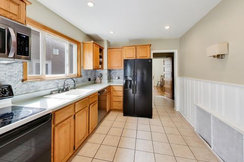 Tiny photo for Riverside, IL 60546 (MLS # 12600248)