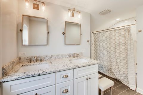 Tiny photo for Riverside, IL 60546 (MLS # 12600248)