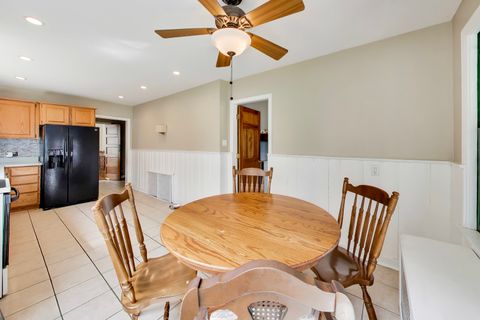 Tiny photo for Riverside, IL 60546 (MLS # 12600248)