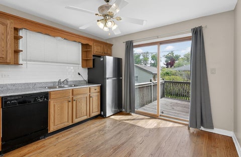 Tiny photo for 2213 Park Avenue, North Riverside, IL 60546 (MLS # 12648191)