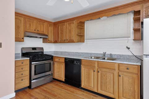 Tiny photo for 2213 Park Avenue, North Riverside, IL 60546 (MLS # 12648191)