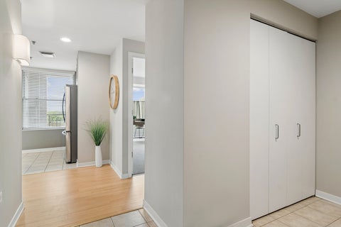 Tiny photo for 77 S EVERGREEN Avenue #401, Arlington Heights, IL 60005 (MLS # 12732581)