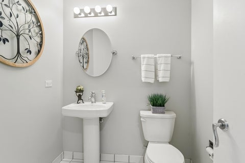 Tiny photo for 77 S EVERGREEN Avenue #401, Arlington Heights, IL 60005 (MLS # 12732581)