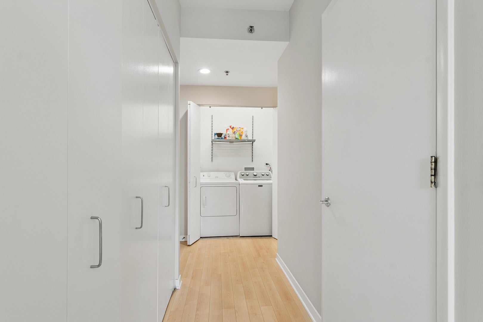 77 S EVERGREEN Avenue 401