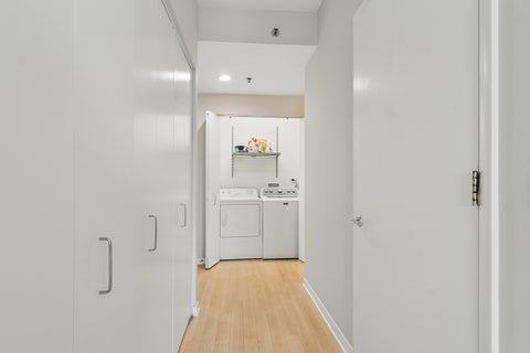 Tiny photo for 77 S EVERGREEN Avenue #401, Arlington Heights, IL 60005 (MLS # 12732581)