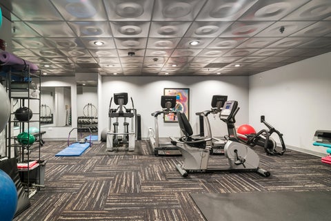 Tiny photo for 77 S EVERGREEN Avenue #401, Arlington Heights, IL 60005 (MLS # 12732581)