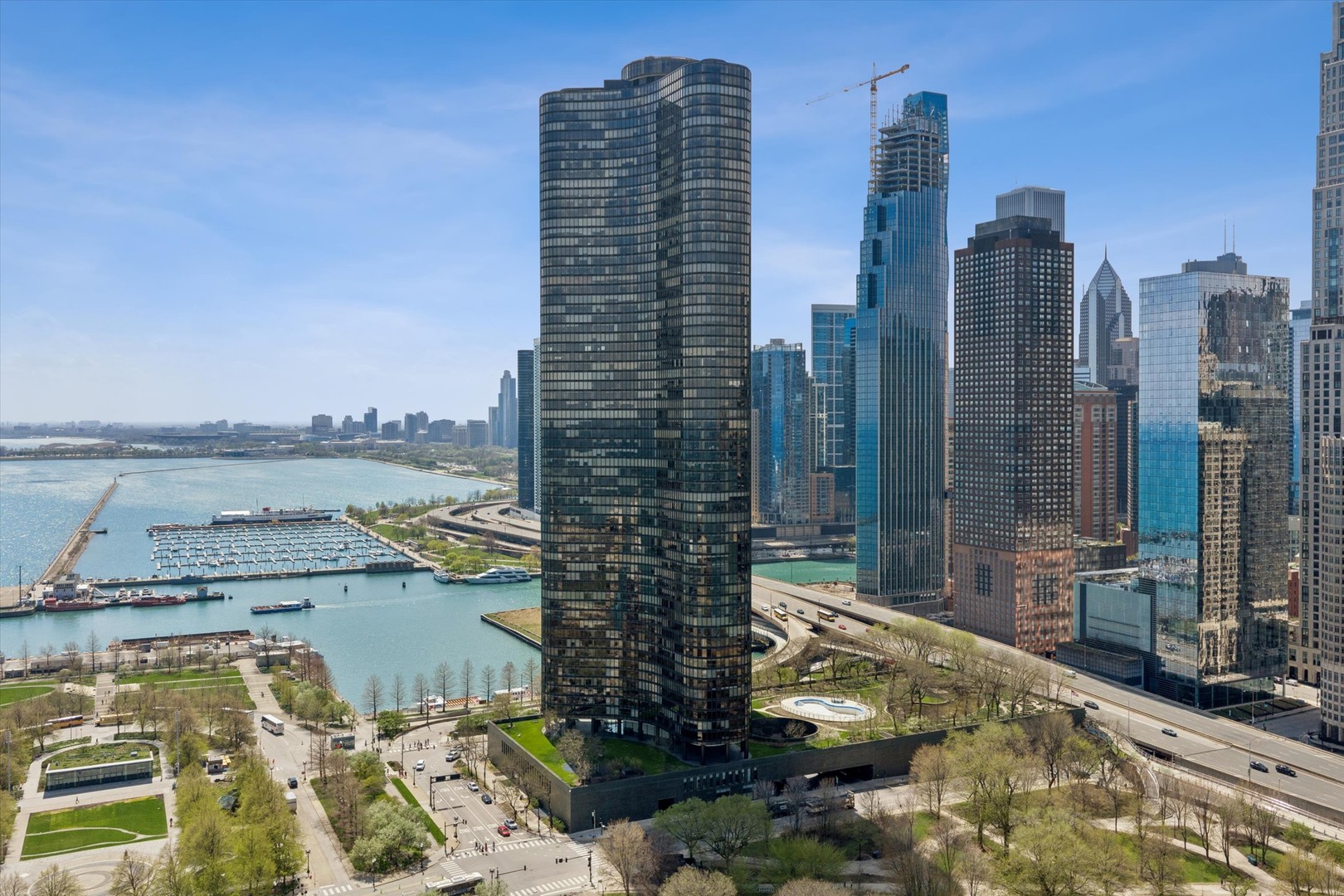 505 N Lake Shore Drive 3510-3511