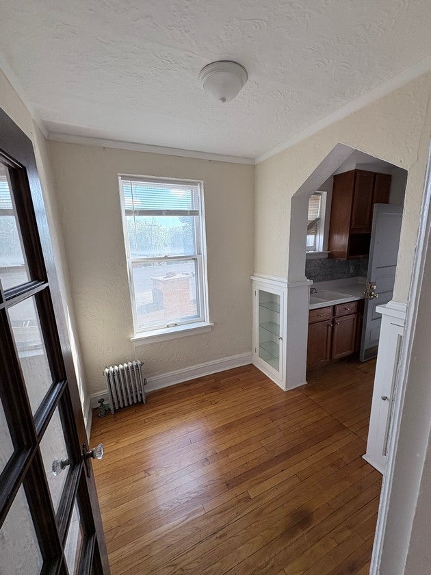 3205 Clarence Avenue D3