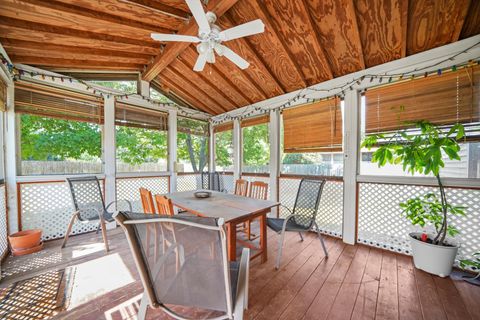 Tiny photo for 372 White Tail Drive, Grayslake, IL 60030 (MLS # 12465181)