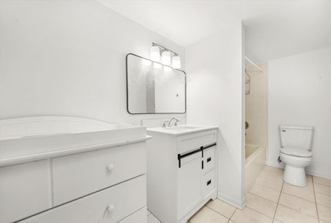 Tiny photo for 372 White Tail Drive, Grayslake, IL 60030 (MLS # 12465181)
