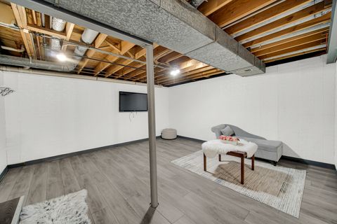 Tiny photo for 1010 Heathrow Court, Wheaton, IL 60189 (MLS # 12542945)