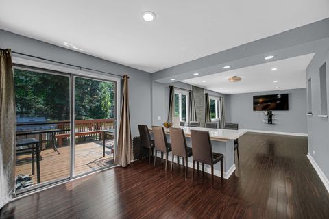 Tiny photo for 1010 Heathrow Court, Wheaton, IL 60189 (MLS # 12542945)