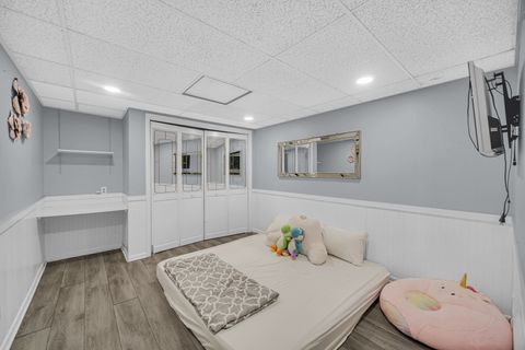 Tiny photo for 1010 Heathrow Court, Wheaton, IL 60189 (MLS # 12542945)