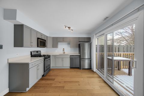 Tiny photo for 6318 Prideham Street #6318, Downers Grove, IL 60516 (MLS # 12543867)