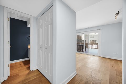 Tiny photo for 6318 Prideham Street #6318, Downers Grove, IL 60516 (MLS # 12543867)