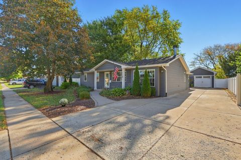Tiny photo for 404 Sweetbriar Place, Plano, IL 60545 (MLS # 12494385)