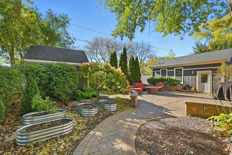 Tiny photo for 404 Sweetbriar Place, Plano, IL 60545 (MLS # 12494385)