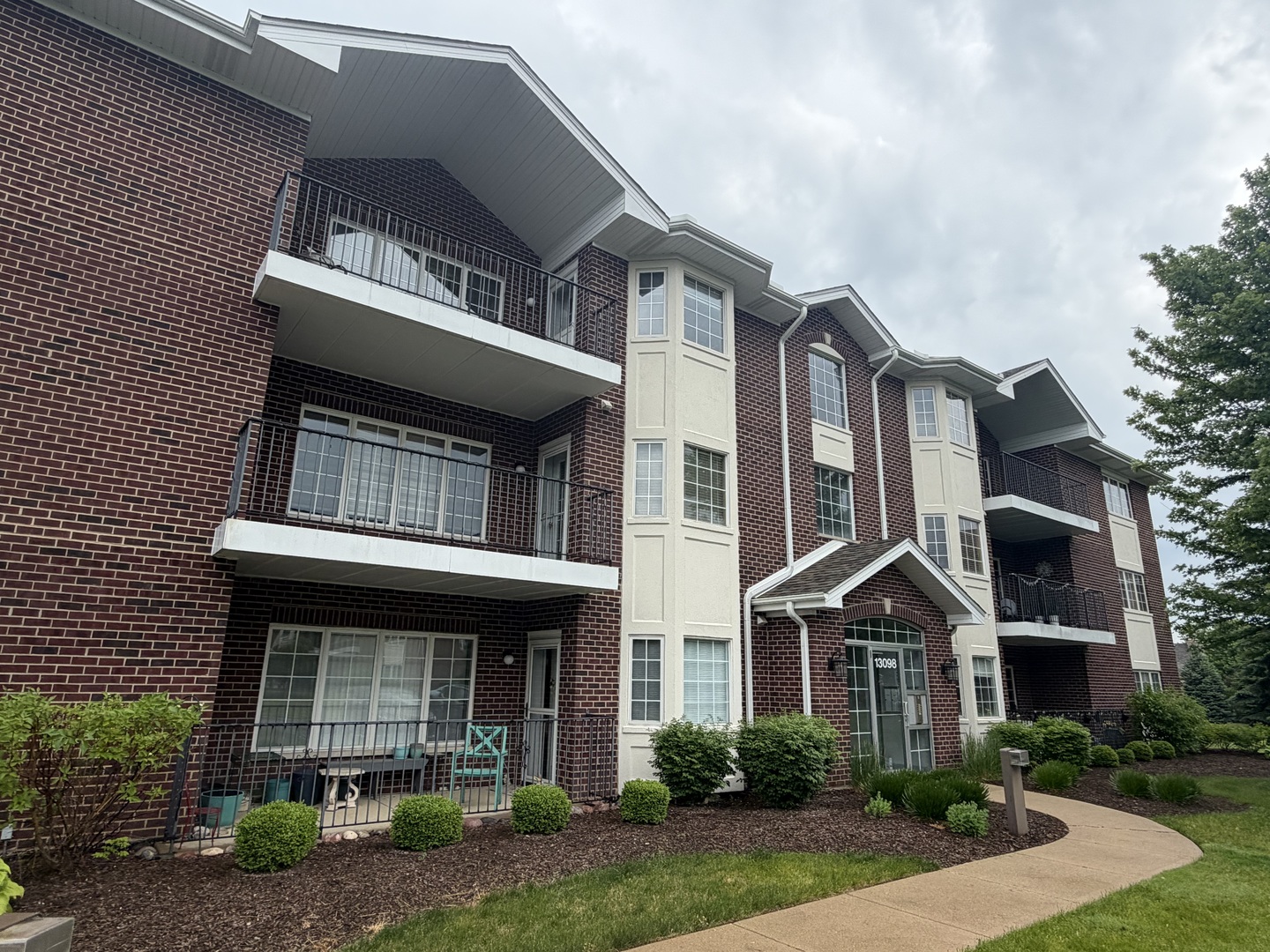 13098 Laurel Glen Court 301