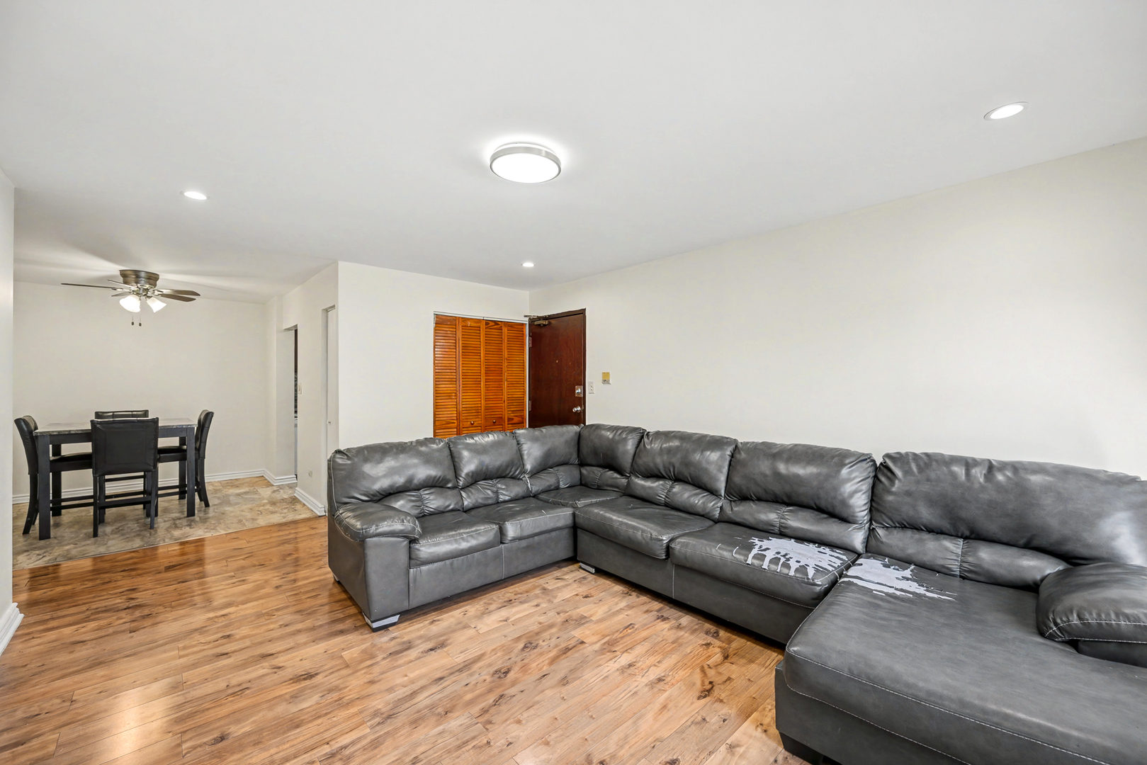 266 Shorewood Drive 2A