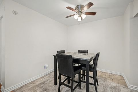 Tiny photo for 266 Shorewood Drive #2A, Glendale Heights, IL 60139 (MLS # 12591314)