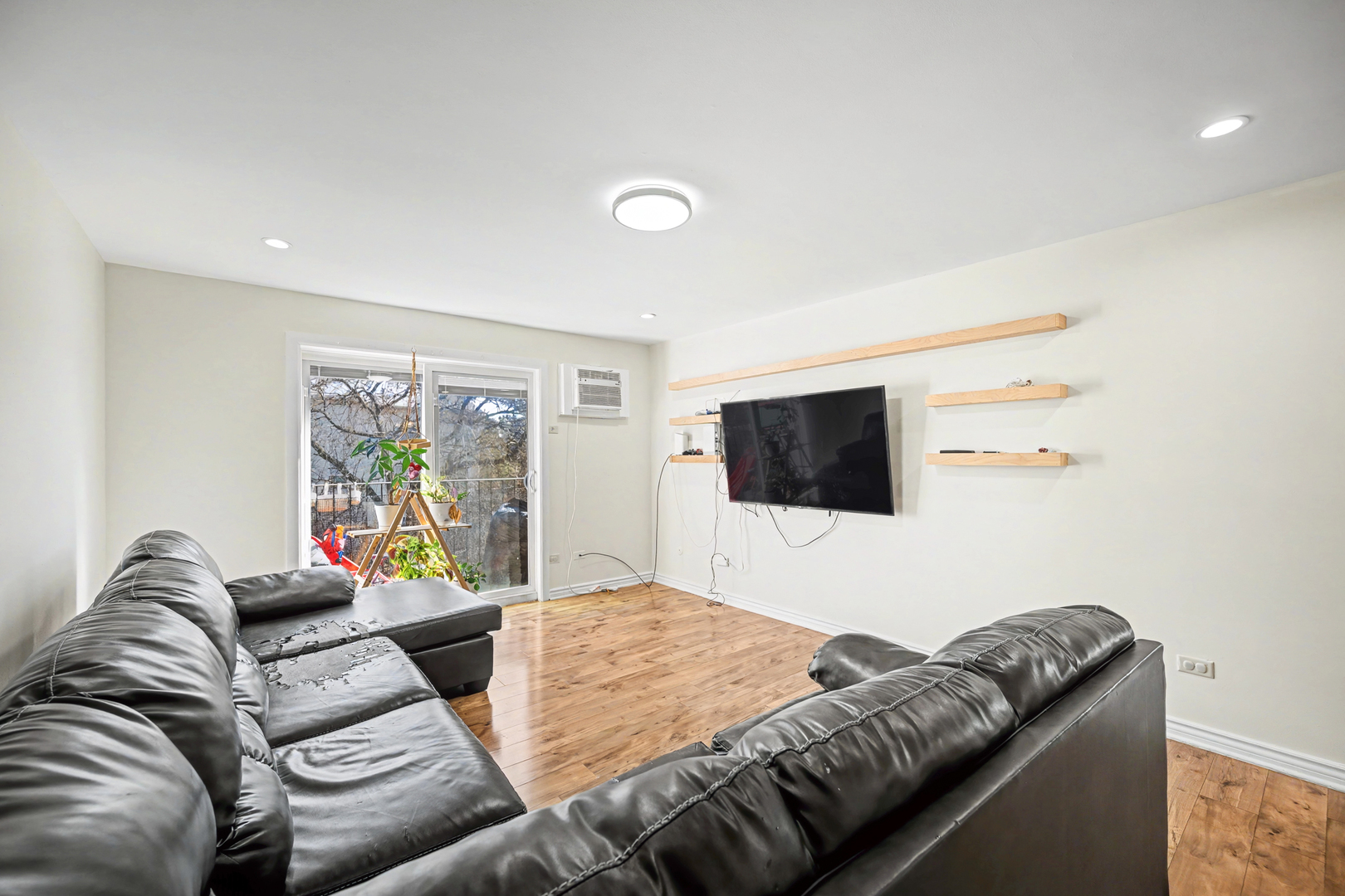 266 Shorewood Drive 2A