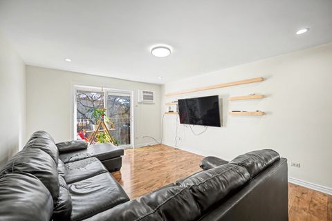 Tiny photo for 266 Shorewood Drive #2A, Glendale Heights, IL 60139 (MLS # 12591314)