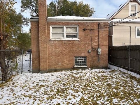 Tiny photo for 6818 S Winchester Avenue, Chicago, IL 60636 (MLS # 12532320)