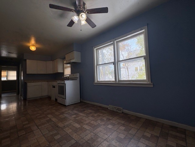 6818 S Winchester Avenue