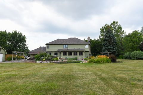 Tiny photo for 806 Amber Lane, Lake Villa, IL 60046 (MLS # 12430460)