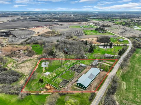 Tiny photo for 12216 Pleasant Valley Road, Woodstock, IL 60098 (MLS # 12577394)