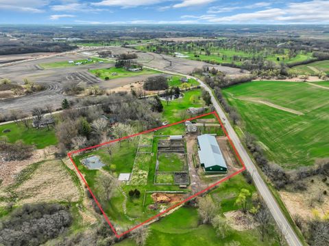 Tiny photo for 12216 Pleasant Valley Road, Woodstock, IL 60098 (MLS # 12577394)