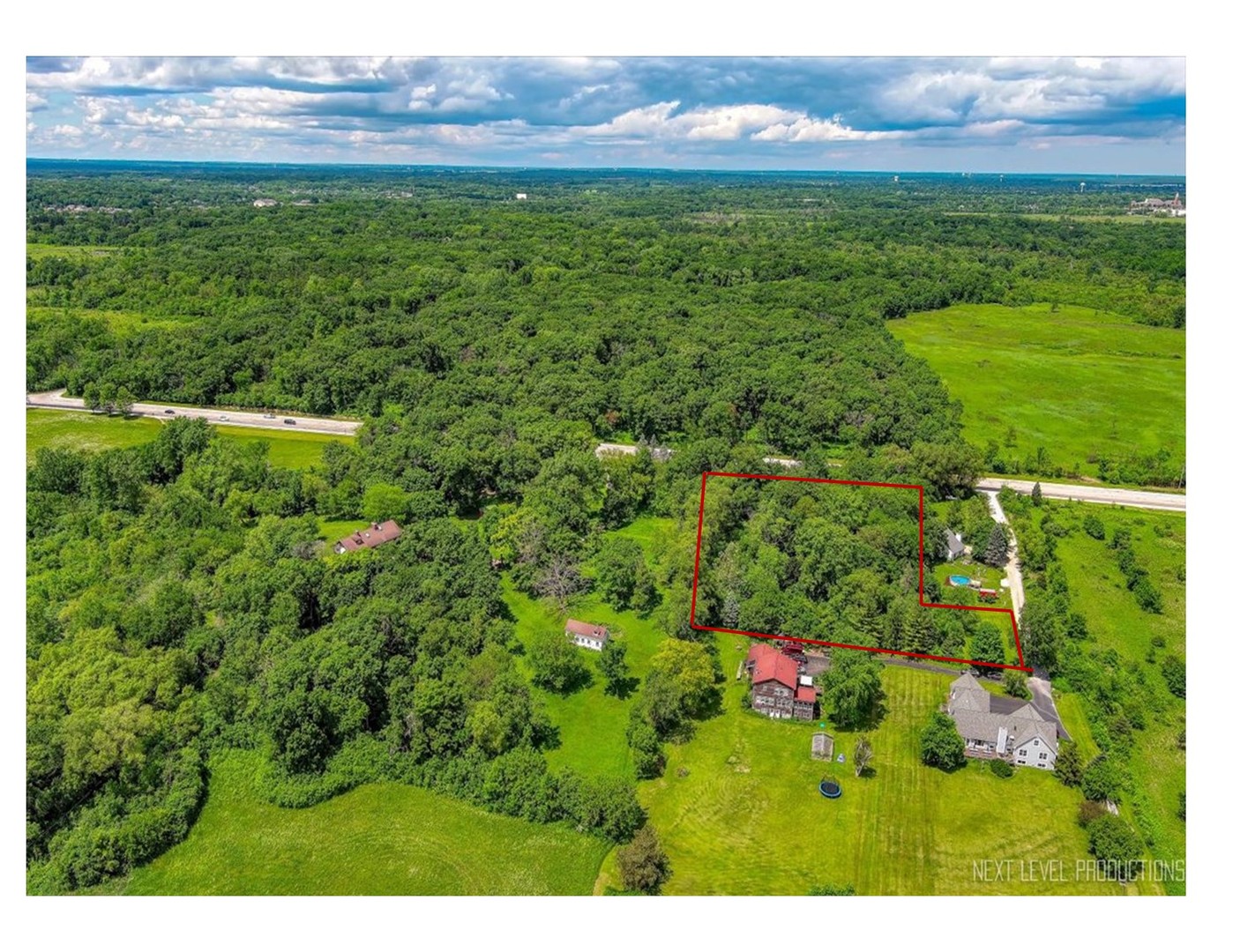 28W185 Geneva Road