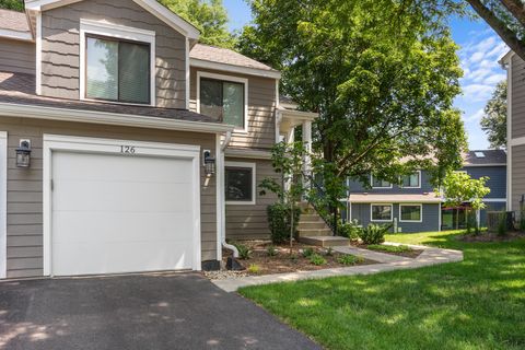 Tiny photo for 126 Manchester Court, Schaumburg, IL 60193 (MLS # 12491688)