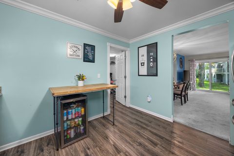 Tiny photo for 126 Manchester Court, Schaumburg, IL 60193 (MLS # 12491688)