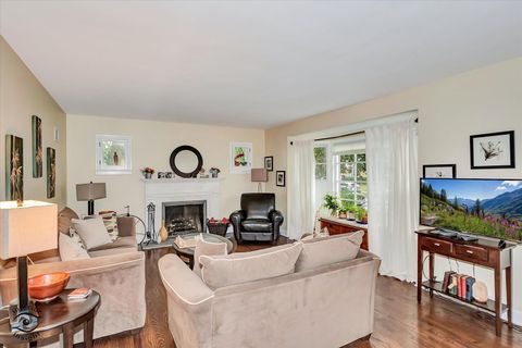 Tiny photo for 4050 Harvard Terrace, Skokie, IL 60076 (MLS # 12497202)