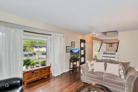 Tiny photo for 4050 Harvard Terrace, Skokie, IL 60076 (MLS # 12497202)