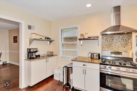 Tiny photo for 4050 Harvard Terrace, Skokie, IL 60076 (MLS # 12497202)