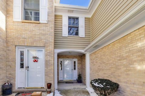 Tiny photo for 11144 Indian Woods Drive, Indian Head Park, IL 60525 (MLS # 12553769)