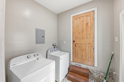 Tiny photo for 3632 Blackstone Avenue, Markham, IL 60428 (MLS # 12731323)
