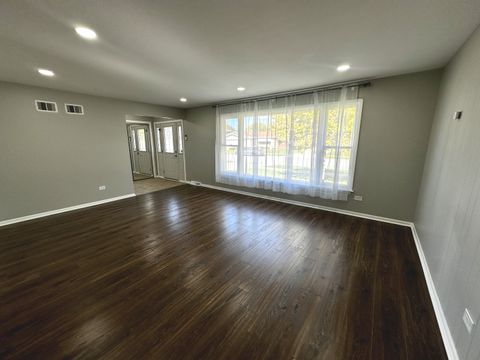 Tiny photo for 1229 E 165TH Place, South Holland, IL 60473 (MLS # 12282714)