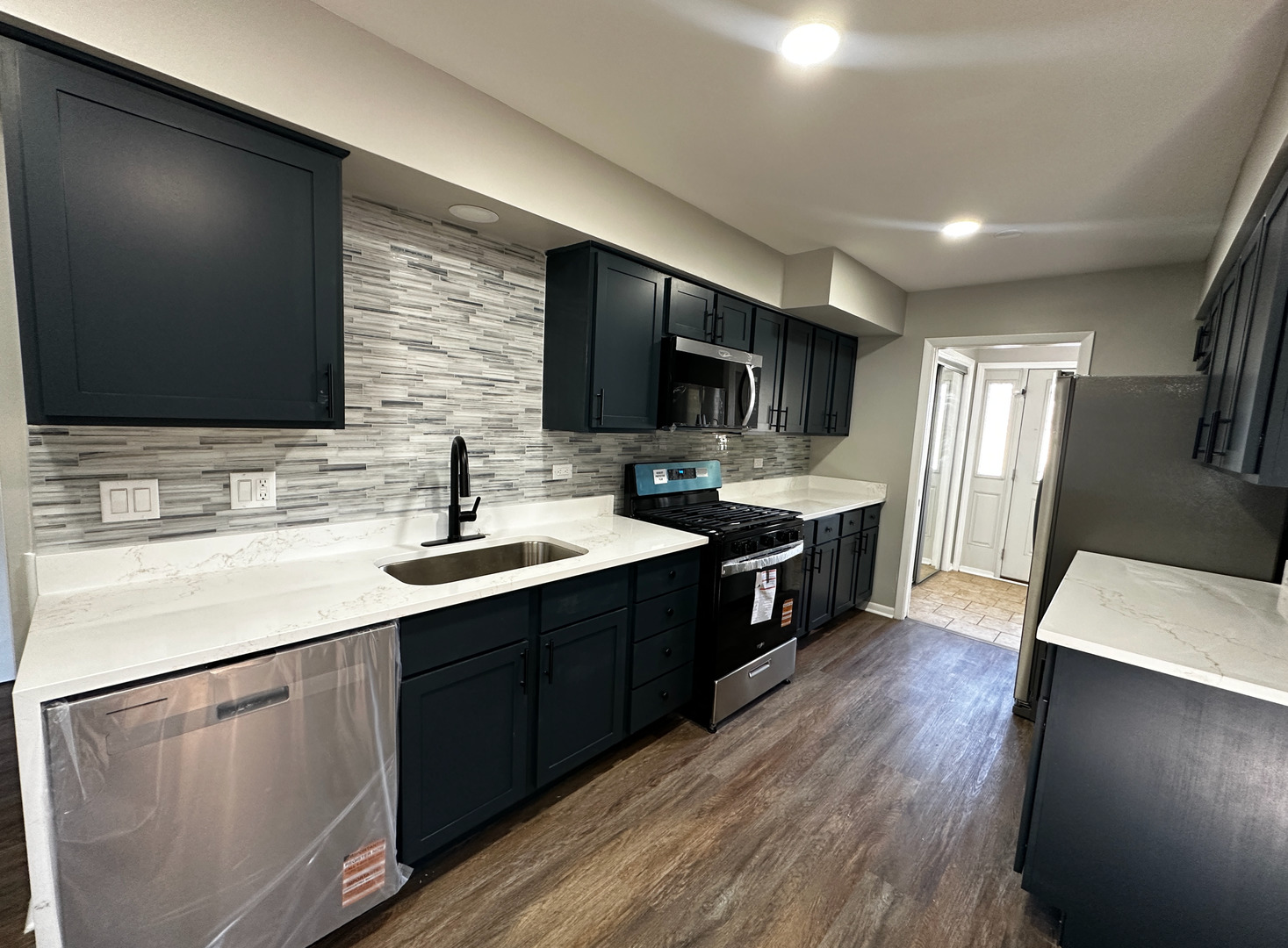 1229 E 165TH Place