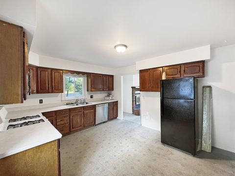 Tiny photo for 731 1st Avenue, Ottawa, IL 61350 (MLS # 12473525)