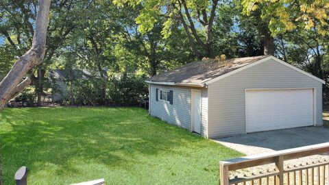 Tiny photo for 731 1st Avenue, Ottawa, IL 61350 (MLS # 12473525)